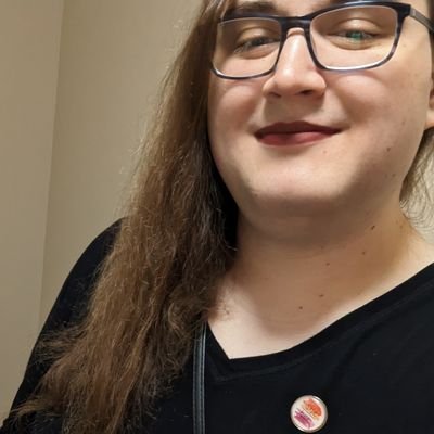 ❤️🧡🤍🩷🩵
25 | she/her | poly | trans | demi | trying my best