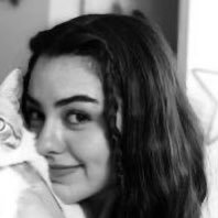 iuthaii11's profile picture. 1998