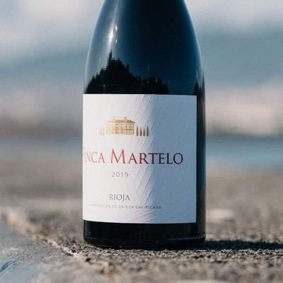 Terruño. Elegancia. Singularidad. Rioja Alavesa. La inspiradora casa de Finca Martelo y Finca San Martín. #Martelismo. De la familia @LaRiojaAltaSA