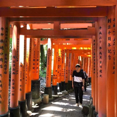 Je suis Japonais et guide à Kyoto. Je vais vous faire découvrir Kyoto !! instagram : monsieurakyoto 📩 daisukeazuma1009@gmail.com