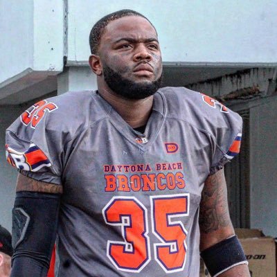 6’5 290Lbs DE/DT 🏝️Daytona Beach Broncos #35Reasons