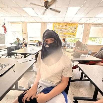 kvdku_'s profile picture. 17