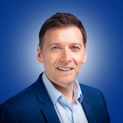 Directeur des affaires institutionnelles de Lagardère News, de RFM et d’Europe 2, et de l'Antenne d'Europe 1 #media #radio #presse