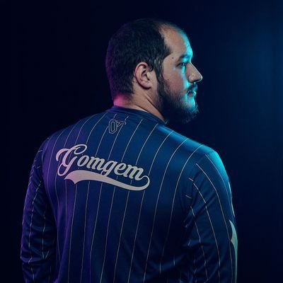 Mediamatics - 🇨🇭 Smash Bros. Ultimate player for @DreamTeamCH - https://t.co/caT4RonaTJ