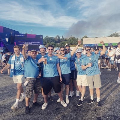 Religion - @mancity / Music - Oasis, LG & NGHFB / Routine - MCFC Season Ticket Holder since 1990 & Harrogate Blues SC - CTID