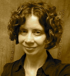 Fantasy author. Editor. Proponent of the Oxford comma. Hippie chick. Still resisting. Views are my own.
