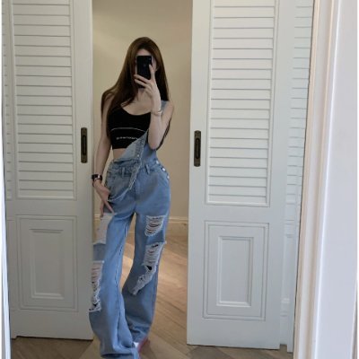 sandal1961's profile picture. “Wealth is the ability to fully experience life.”