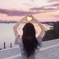 Dolly (@zxcggdh) 's Twitter Profile