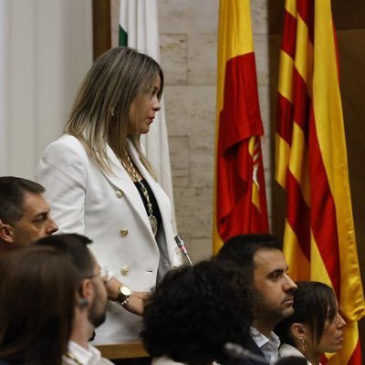 Una mestra més. 🏛️ Regidora de l’Ajuntament de Sabadell 🫱🏼‍🫲🏾 Acció social 🐶 Benestar animal 5️⃣ Districte 5è