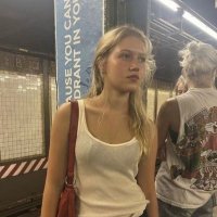 nina (@ninakcals) 's Twitter Profile