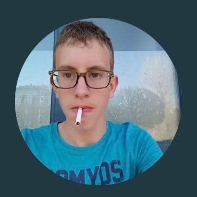 yetiman98's profile picture. Ingenieria de telecomunicaciones.