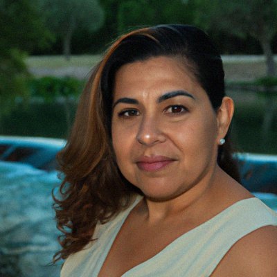 CandelaSantosL's profile picture. Alimentando el cerebro, es la maquina mas letal para resolver ciertos conflictos