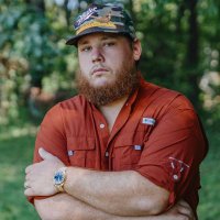 Luke Combs (@livelukecombs_) 's Twitter Profile