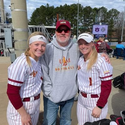 Disabled(TBI) Making lemonade out of lifes lemons.....ULM SOFTBALL SUPER FAN! Isaiah 40:10 - Do not fear,  for I am with you