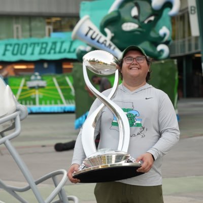 Associate Director of New Media @GreenWaveFB | @LSU Alumnus | @NFL LCC | ⏮ @LionUpAthletics @LSUsports | Available for freelance