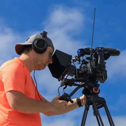 Aviation Videographer on YouTube (23k subscribers) and TikTok (15.7 followers) based in the UK.