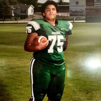 Greenbrier Highschool, c/o 2025, Ht. 5'11 Wt. 280, C/NG

Bench 235
Squat 500