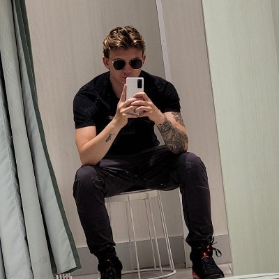 ⭐Pro Content Creator
2ND CHANNEL 260K
💛 400,000+ Subs
🔥10,000,000+ Views