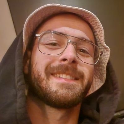 rephua_el's profile picture. Make a difference. And f*** you money.