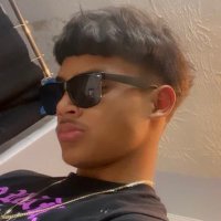shh (@yeaidkwhy_16) 's Twitter Profile