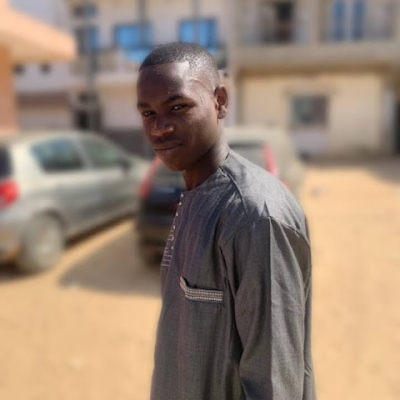 laydone12823's profile picture. Je suis un amateur de football