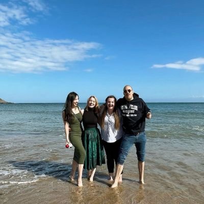 kikyou57516697's profile picture. なぜ私はあなたを好きなのか？ 何度も自問自答しましたが、答えはわかりません。ただ、あなたにメッセージを送ると心が安らぎ、無視されると腹が立つということだけはわかります。