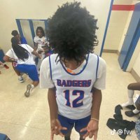 Dinari Givens (@dinarigive10165) 's Twitter Profile