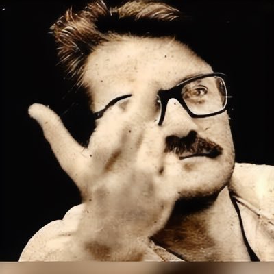 RuianGabo's profile picture. Venezolano y Atlético ⚪🔴, que no es lo mismo, pero es igual. Mi papá es fotógrafo y de izquierdas, yo no tanto como él. UNT 💙. El chamo del Mercedes.