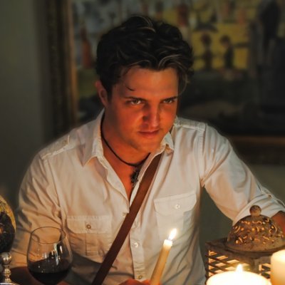 This podcast is about everything from Elvis to Aliens! Come join the ride with your host, Ryan Pelton.