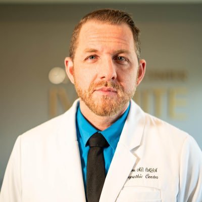 Sports & Family Medicine Physician - an expert in non-surgical treatment of knee, shoulder and hip injuries with regenerative medicine.@EternalVitPod 🎙️