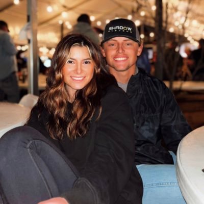 kacie_shay's profile picture. if you need me i’m probably at chick-fil-a