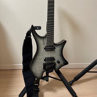 ギターが好きなサラリーマン。ギター好きと繋がりたい。機材はstrandbergとkemperを使用。腕前は初心者。BERNTH SGC(https://t.co/qI3TPdcInZ)パトロンの人と繋がれれば嬉しい。