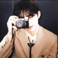 c𖤣𖥧(@cryforcoups) 's Twitter Profile Photo