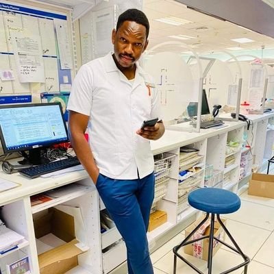 TFN43886931's profile picture. Just a guy living