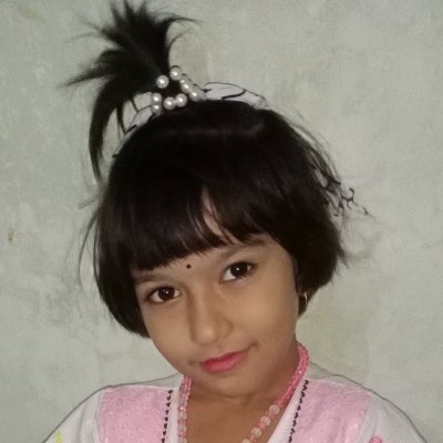 fazorali's profile picture. Passionate wordsmith, lover of all things literary. Exploring the world one sentence at a time. 📚✉️ #Writer #Bookworm"