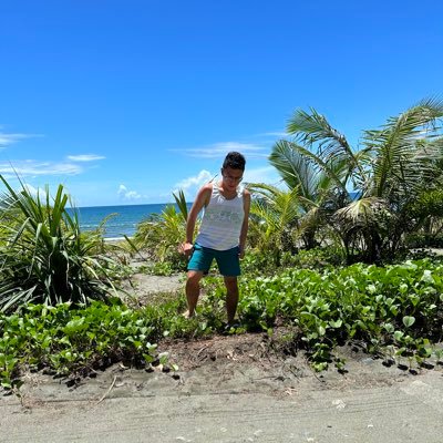 supercurlyauren's profile picture. I am half tao and half demonyito 😈😈😈