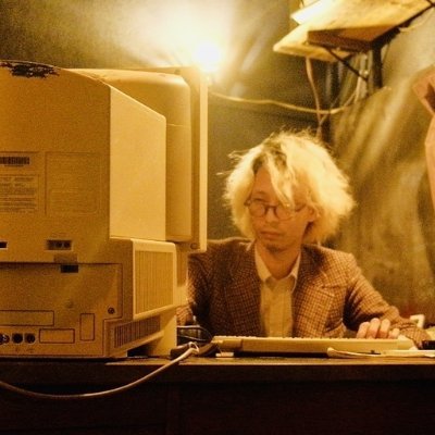 グラフィックからUIまでこなすデザイナー/絵画/写真、動画の撮影編集/映像作品の背景美術制作…等。昭和67年生まれゆとり世代。大学中退後勢いでフリーに。絵画教室講師やITベンチャー、広告代理店を経て発達障害の診断を受け納得感のある日々です。小さいですが制作事務所「創造工房アトリヱこかげ」代表やって〼