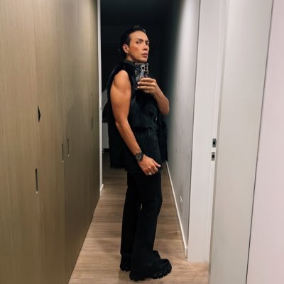 LeoAlvan's profile picture. Peruano de Iquitos ❤🇵🇪
Director Miss Asia Pacific Argentina 2021
Amo a Zoe mi Pitbull 🐶
AntiCaviar - No al Comunismo