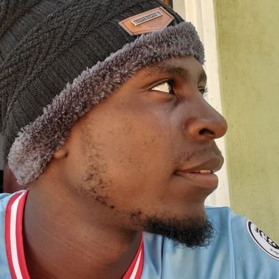 POET✍🏾, HIP-HOP FAN, DIE HARD MAN CITY FAN⚽, FIFA PLAYER 🎮, CHESS PLAYER ♟️AND ALL THERE IS TO LIVE FOR....
🇿🇲ZED KU CHALO