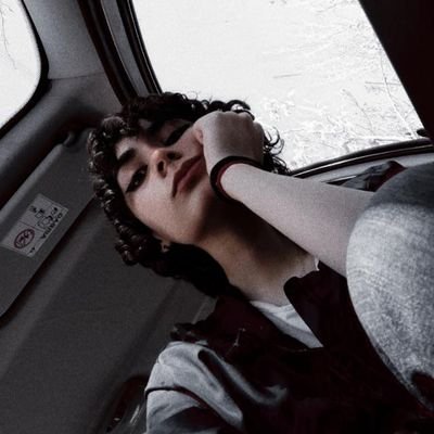 TaranehThz's profile picture. Memorize die..:)