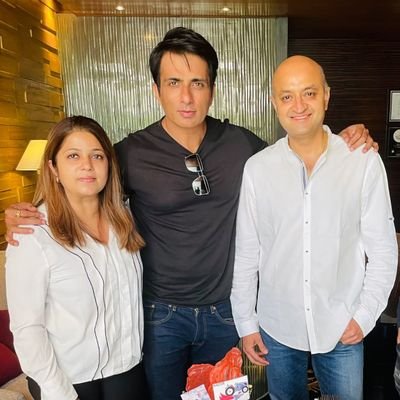 @FcSonuSood

||🌟This Fan Page Is Dedicated To Savior
@Sonusood To Express My Feelings, Love And Respect With My Tweets🌟 || Page Manager @vishallamba20 ||