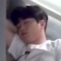 bgng_'s profile picture. 전 맛있는 것만 먹어요. #뭉또