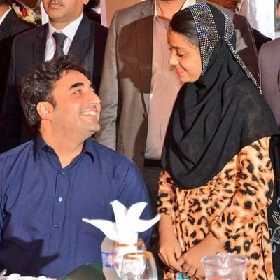 Political Activist | Humanist | Proponent Of Democracy | Feminist | Student of Bachelors in IR | Proud Pakistani 🇵🇰 | #JeayBhutto 🙏🏼