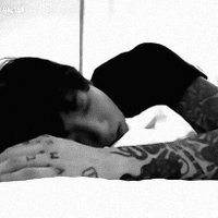 Ales̶s̶andro (durmiendo) (@fragmentodeaire) 's Twitter Profile