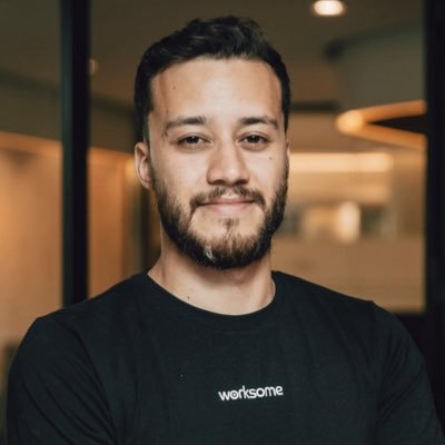 Lead Backend Engineer @worksomedotcom 🎙️Speaker & Open Source Contributor. Building amazing web solutions with @laravel and PHP 🇧🇷🇵🇹