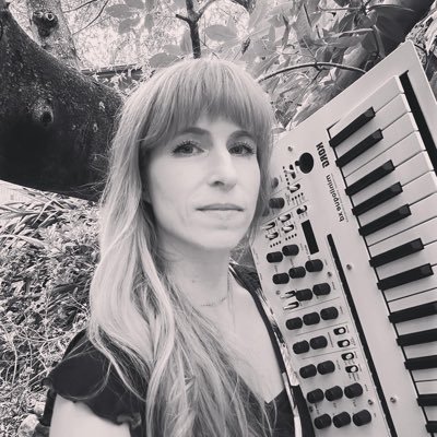 Artist, musician, 🎹 entrepreneur. Formerly @ai4allorg & fellow at @iftf. Passionate about inclusion, equity, mental health, music, cats.