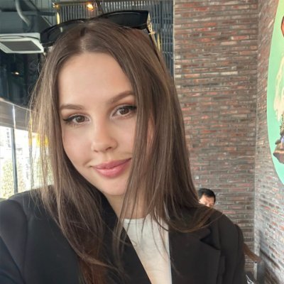 🇺🇸 Hi all Twitter friends. Just a normal women here , like to be friend with other who friendly and respect, may we meet.😉
