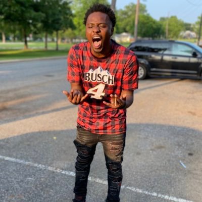 🕊️“•You have to win in silence and let them think you losing#SB💚🐸☦️”.~ Globoy🕊️Add my snap: Chan.Sk8👻