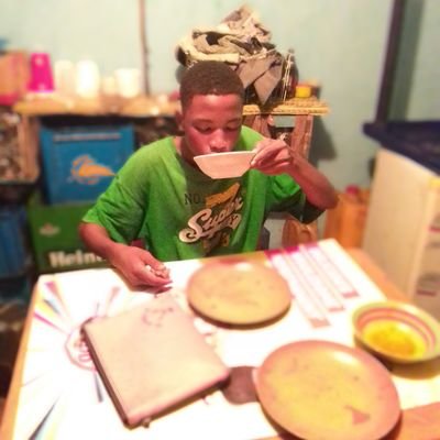 Innocent popularly known as Renny boy thb he is a fast rising Nigeria comedian and skit maker from rivers state porthacourt base in Delta state abraka .