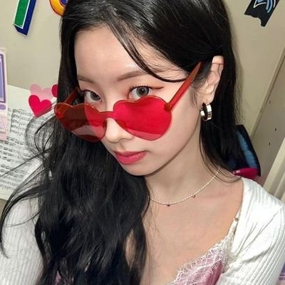 onctwcee's profile picture. only once!